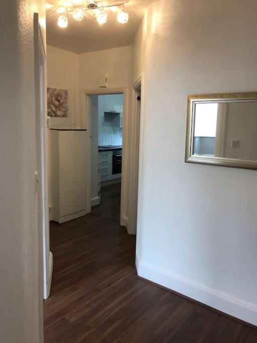 Spacious Kosher Flat In Golders Appartamento Londra